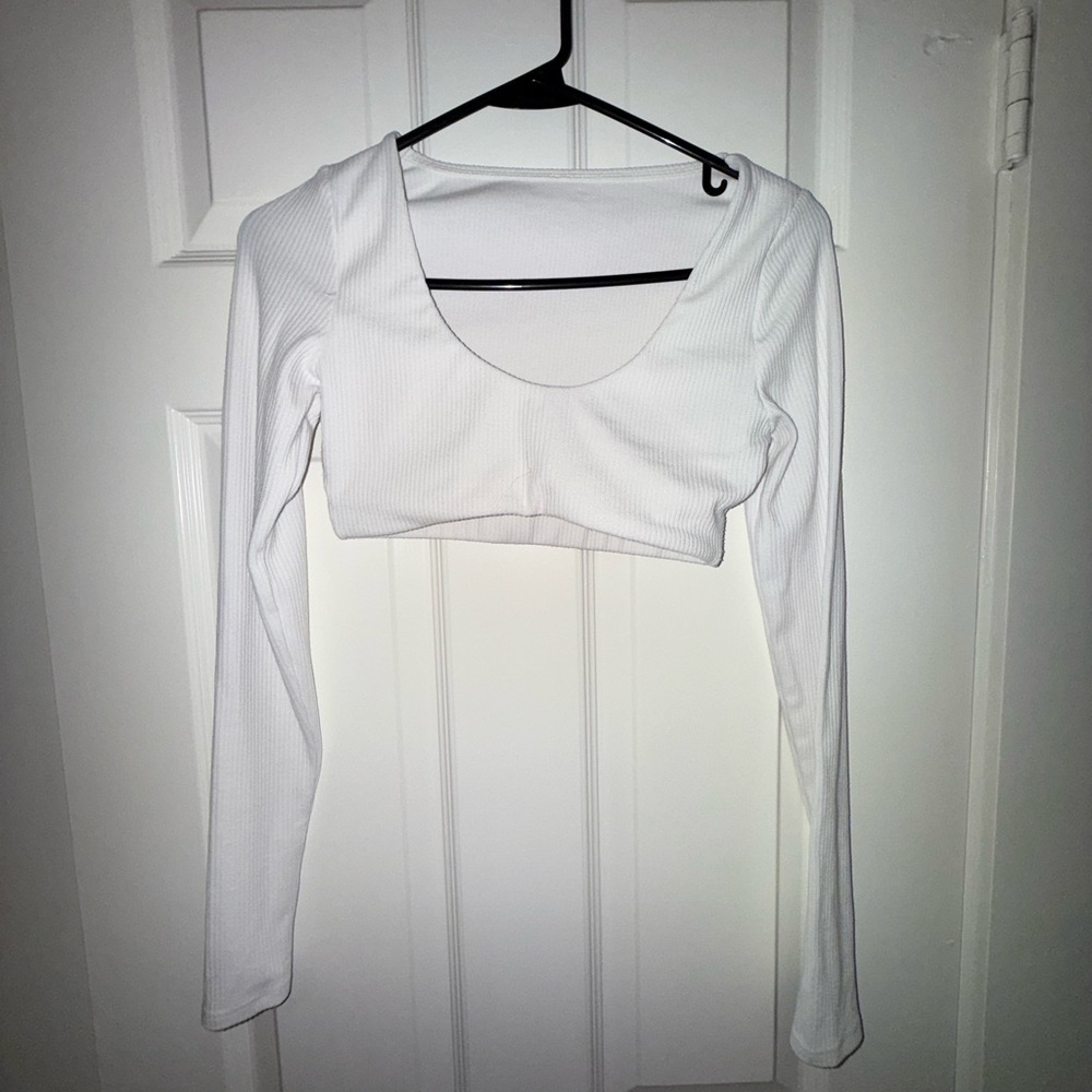 ALO Yoga Ribbed White Long Sleeve Crop Top